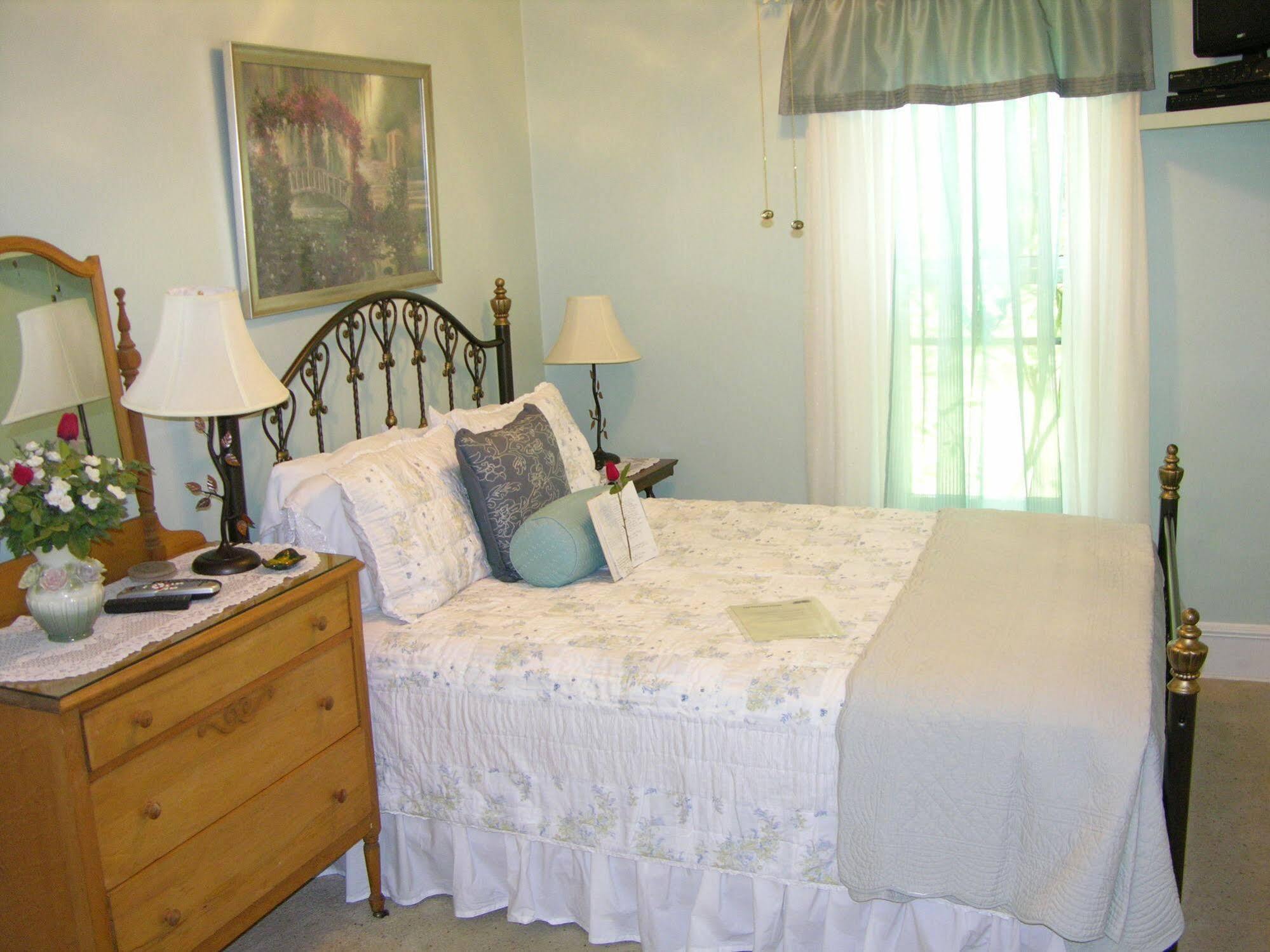 The Seymour House Bed & Breakfast South Haven Εξωτερικό φωτογραφία